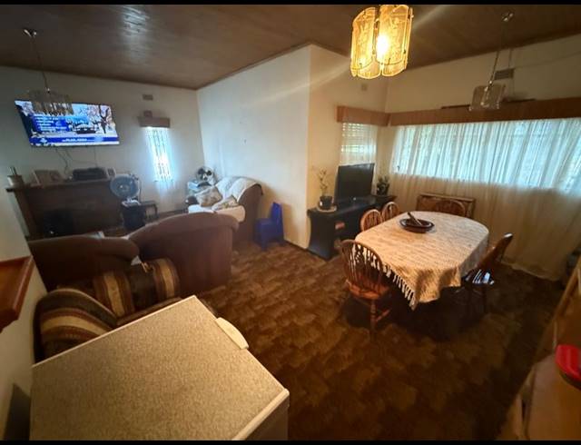 3 BEDROOM HOUSE FOR SALE IN VANDERBIJLPARK CE 1